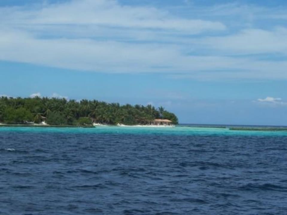 Rechts vom Steg Summer Island Maldives