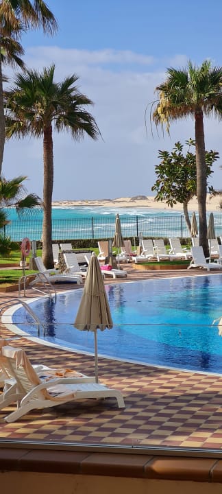 Pool Hotel Riu Palace Tres Islas