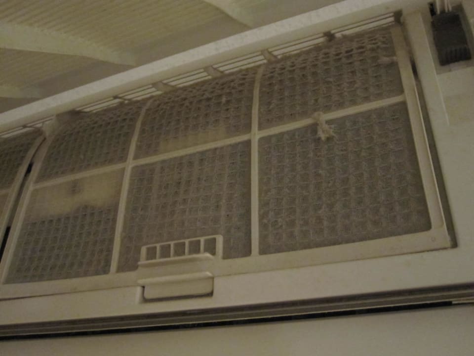 Klimaanalge mit noch mehr Staub Studios & Appartements Belvedere