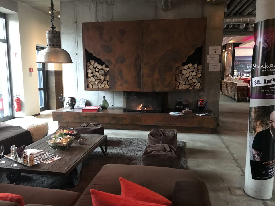 Lobby Altes Stahlwerk