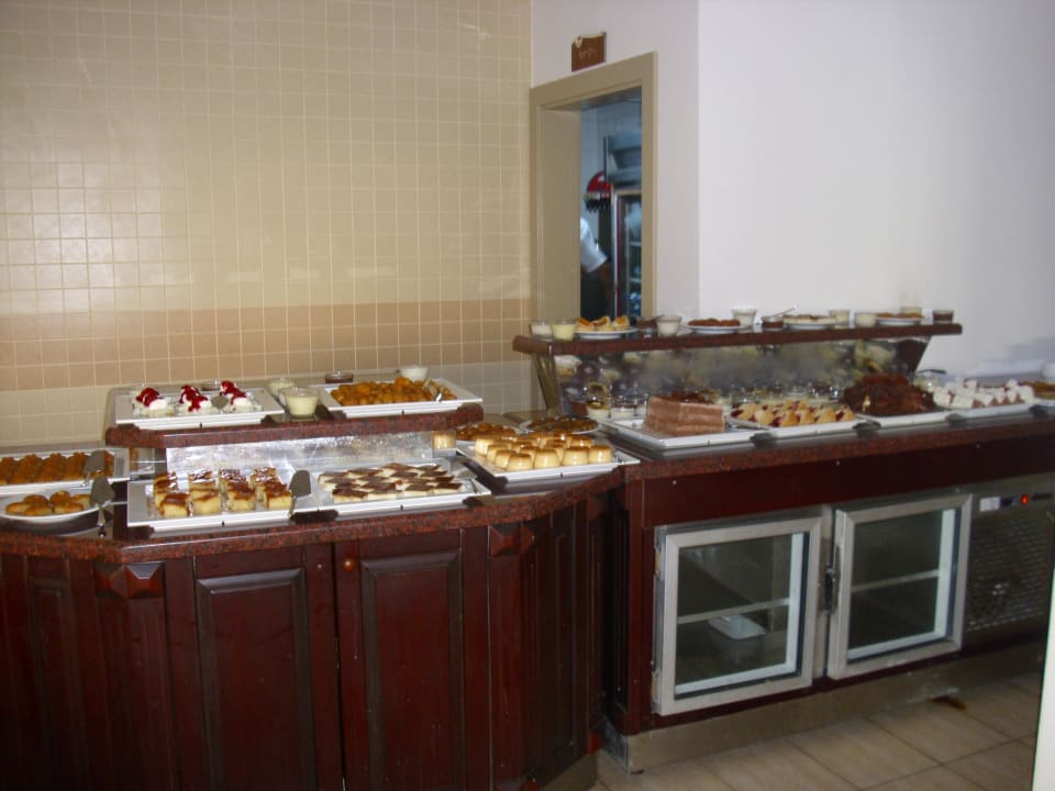 Abendbüffet - Süßspeisen Gardenia Hotel