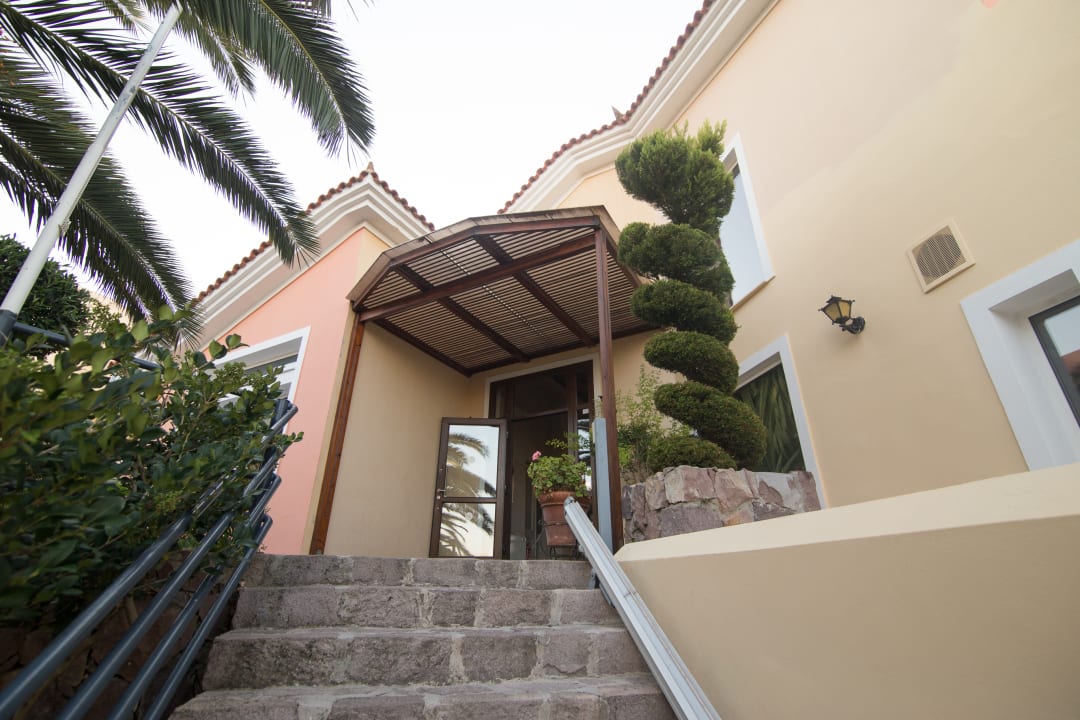 Lobby Hotel Sunrise Resort