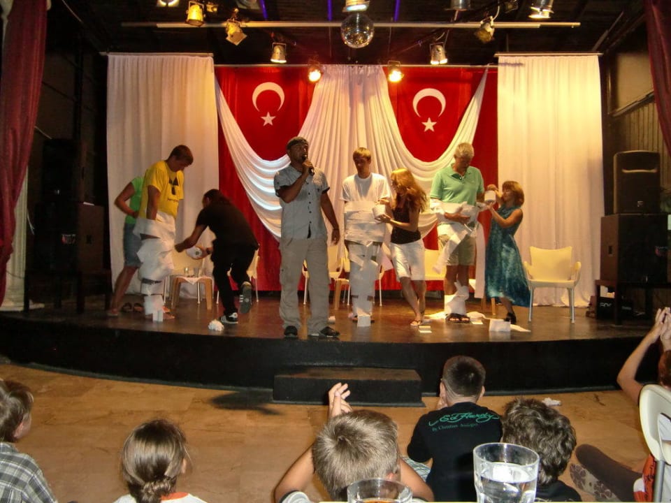 Show mit Ferdi, Metin und Gästen Royal Atlantis Beach Hotel