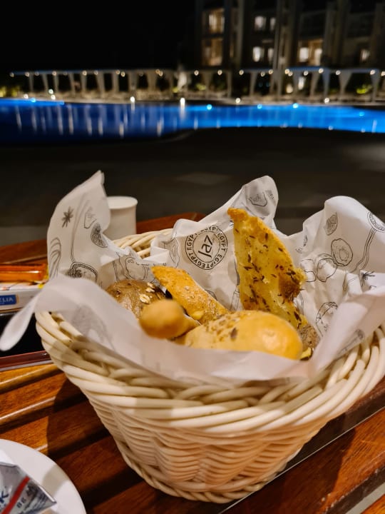 Gastro JAZ Elite Casa del Mar Beach