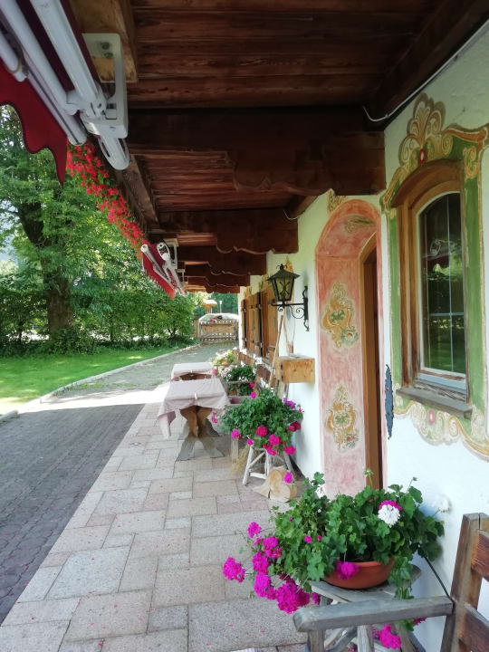 Außenansicht Gästehaus Gutfelder Hof