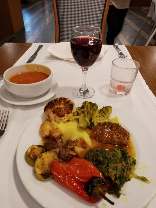 Gastro Wyndham Garden Lara