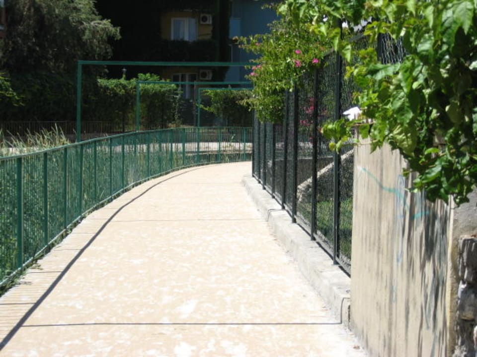 Дорожка на пляж My Home Sky Hotel