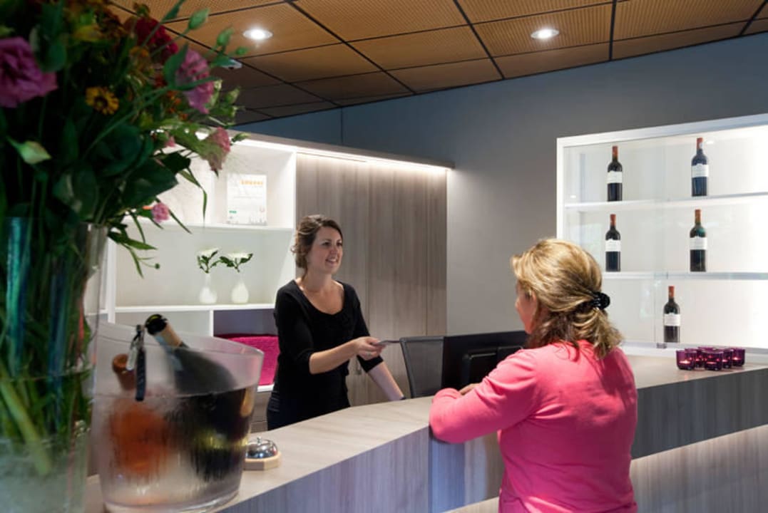 Lobby Auberge Du Bonheur