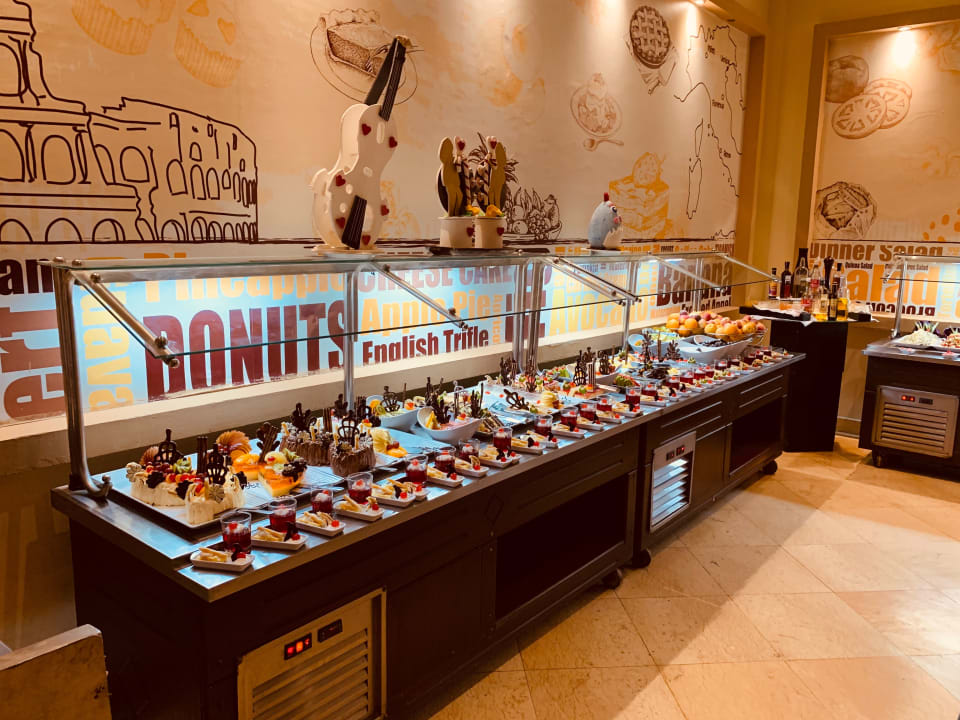 Gastro Three Corners Sea Beach Resort