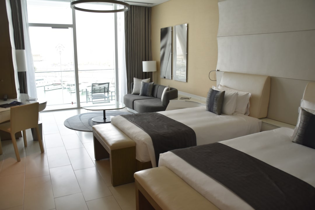 Zimmer W Abu Dhabi - Yas Island
