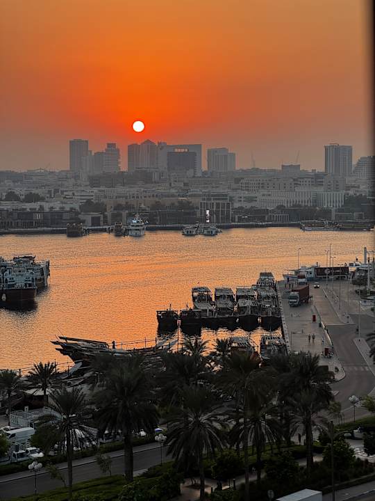 Ausblick Al Bandar Rotana - Creek