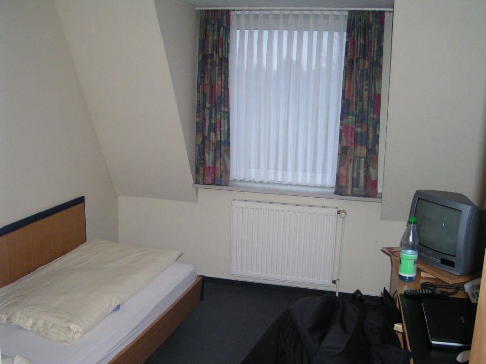 Hotel Königstein-Zimmer-1 Hotel Königstein Kiel by Tulip Inn