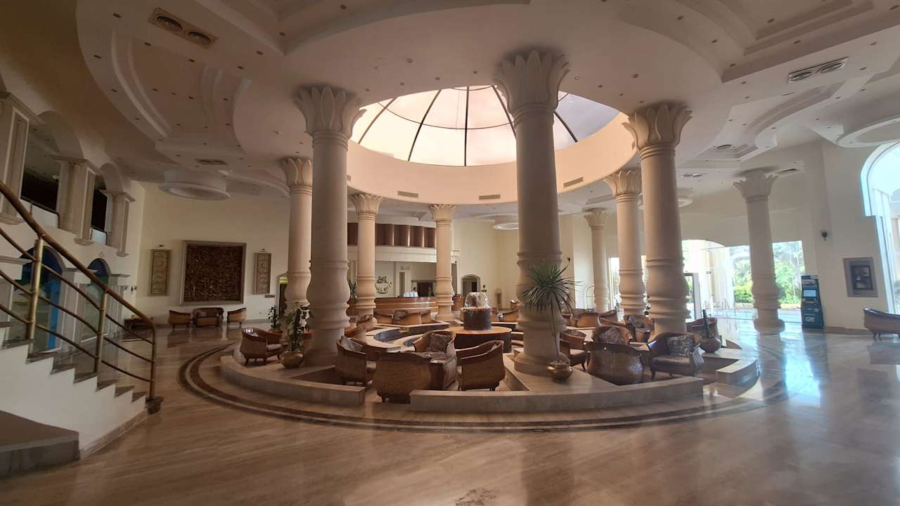Lobby Coral Hills Resorts & SPA