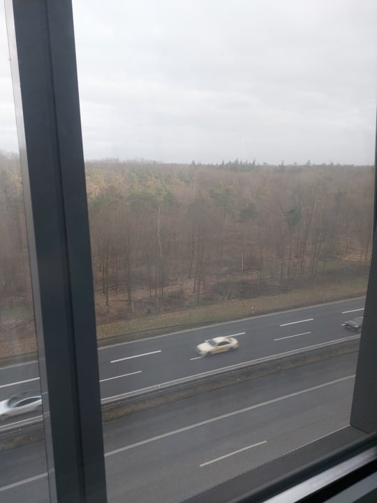 Ausblick Hilton Garden Inn Frankfurt Airport