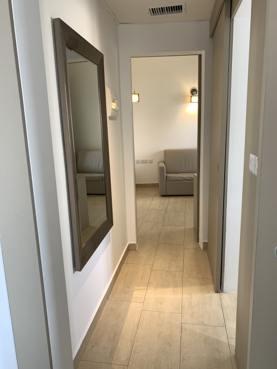 Zimmer Alexandra Hotel