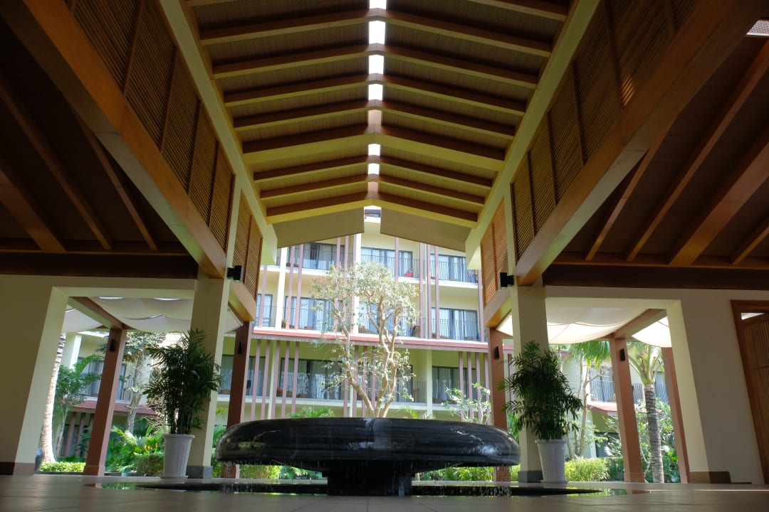 Lobby Dusit Princess Moonrise Beach Resort