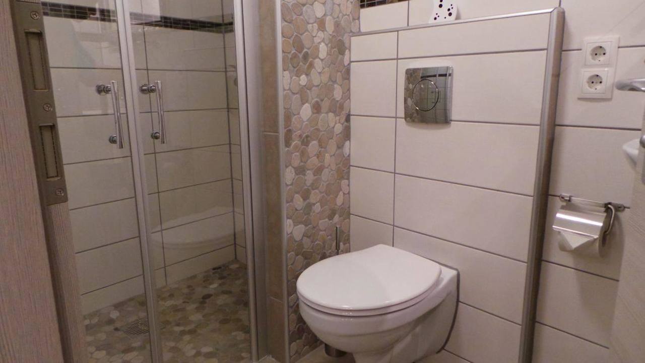 Badezimmer Berlin Gästehaus Bumann