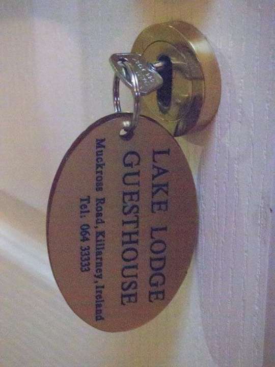 Zimmerschlüssel Hotel Lake Lodge Guesthouse