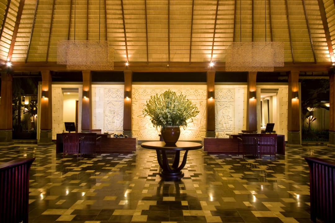 Lobby Ramayana Candidasa
