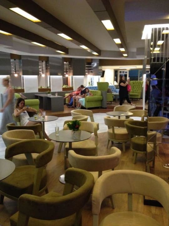 Bar Innenbereich Fodele Beach & Water Park Holiday Resort