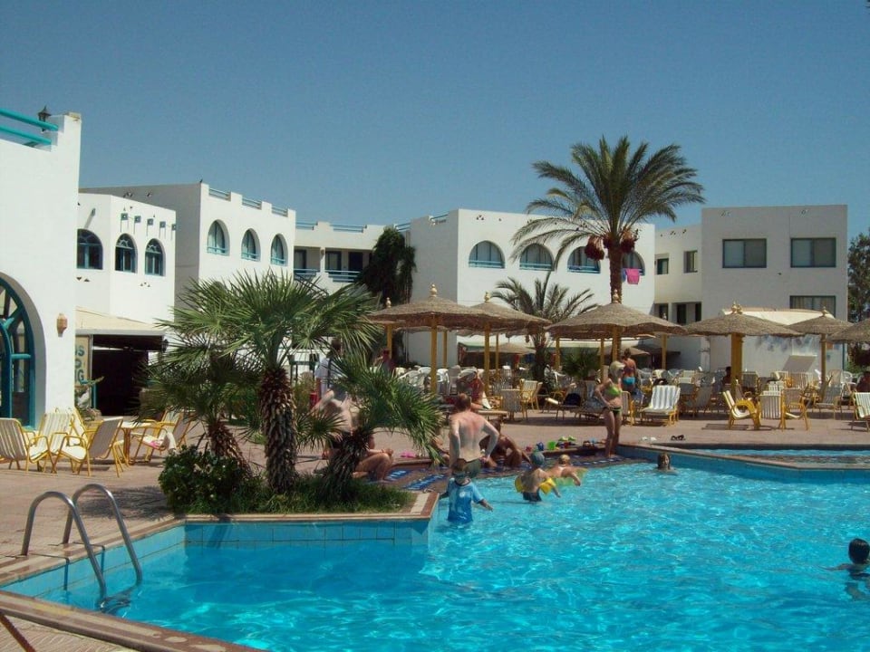 Pool Shams Safaga Resort