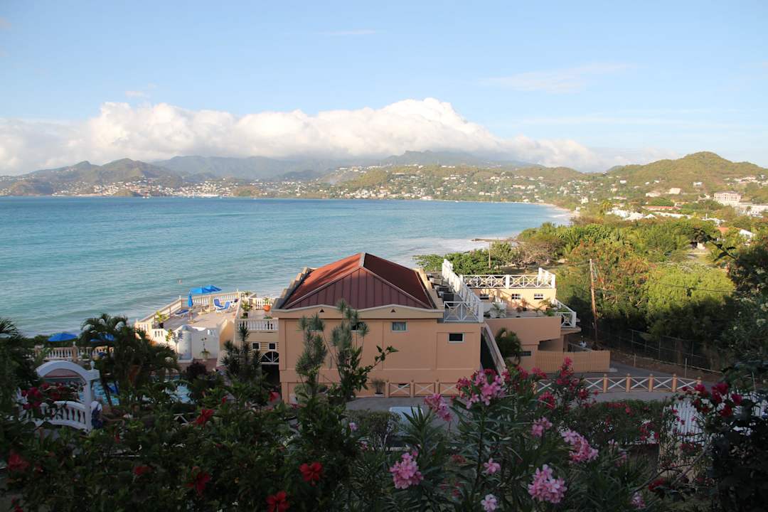 Blick auf die Bucht Hotel The Flamboyant