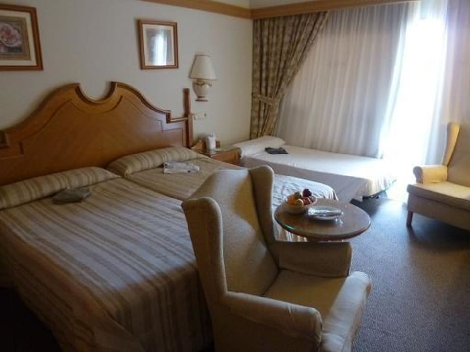 Sauberes Standardzimmer Hotel Riu Palace Tres Islas
