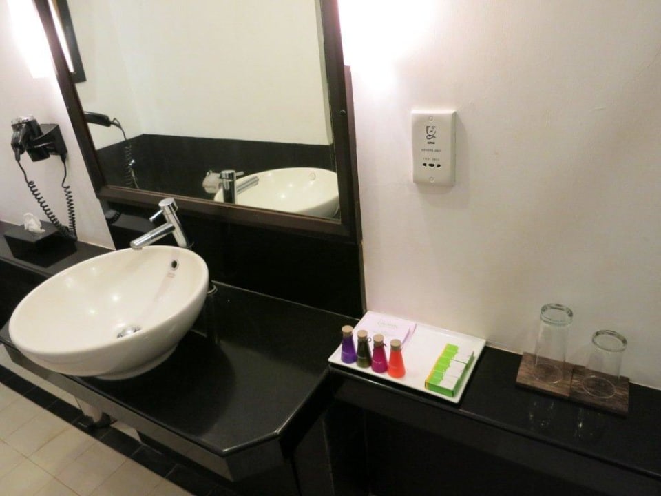 Badezimmer Cinnamon Lodge Habarana