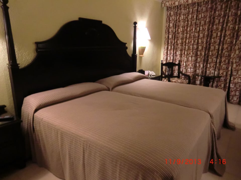 Das große Doppelbett Hotel Riu Tequila