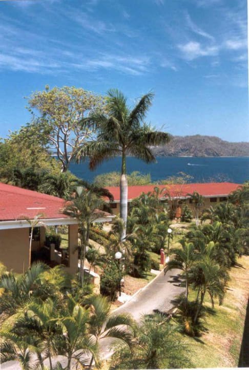 Wege in der Anlage Occidental Papagayo - Adults only