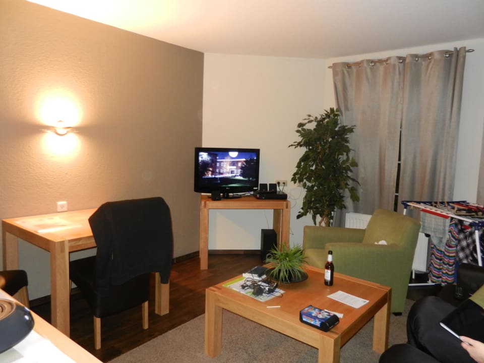 Wohnzimmer mit Küchenzeile Ferienpark Landal Salztal Paradies