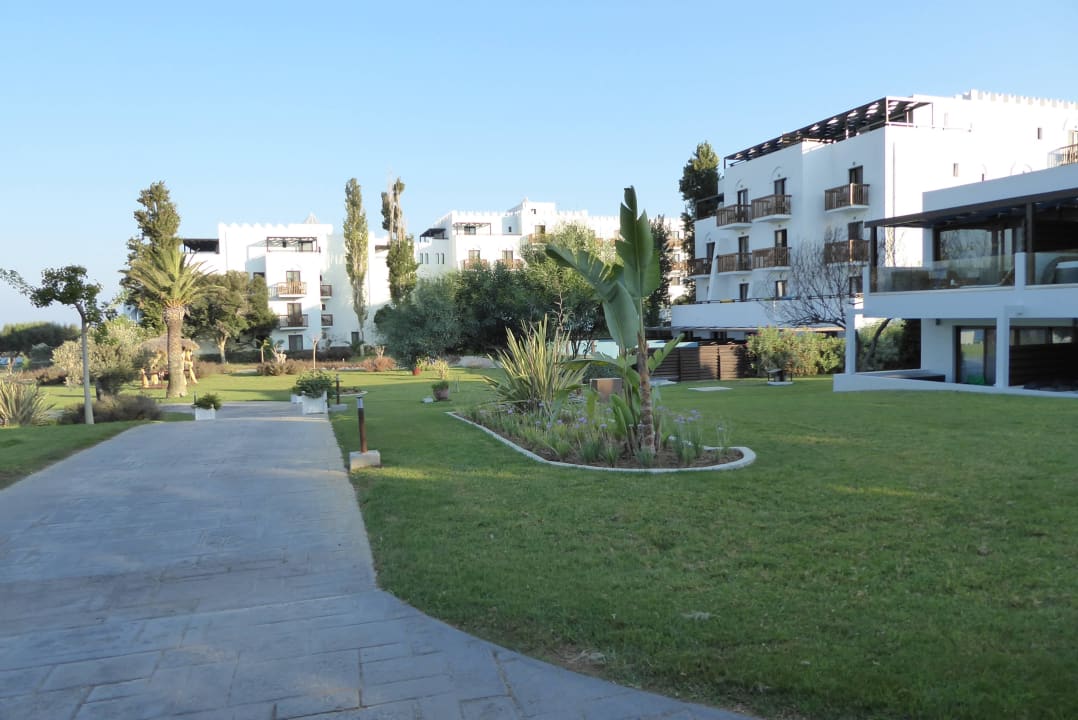 Alles sehr gepflegt TUI BLUE Oceanis Beach and Spa Resort