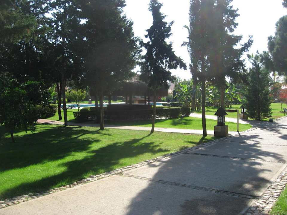 Gartenanlage ums Hotel  IC Hotels Santai Family Resort