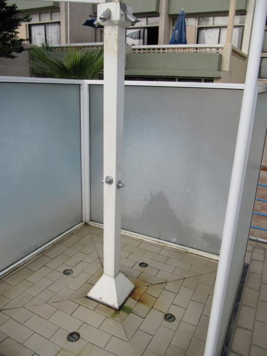 Dusche Limanaki Beach Hotel