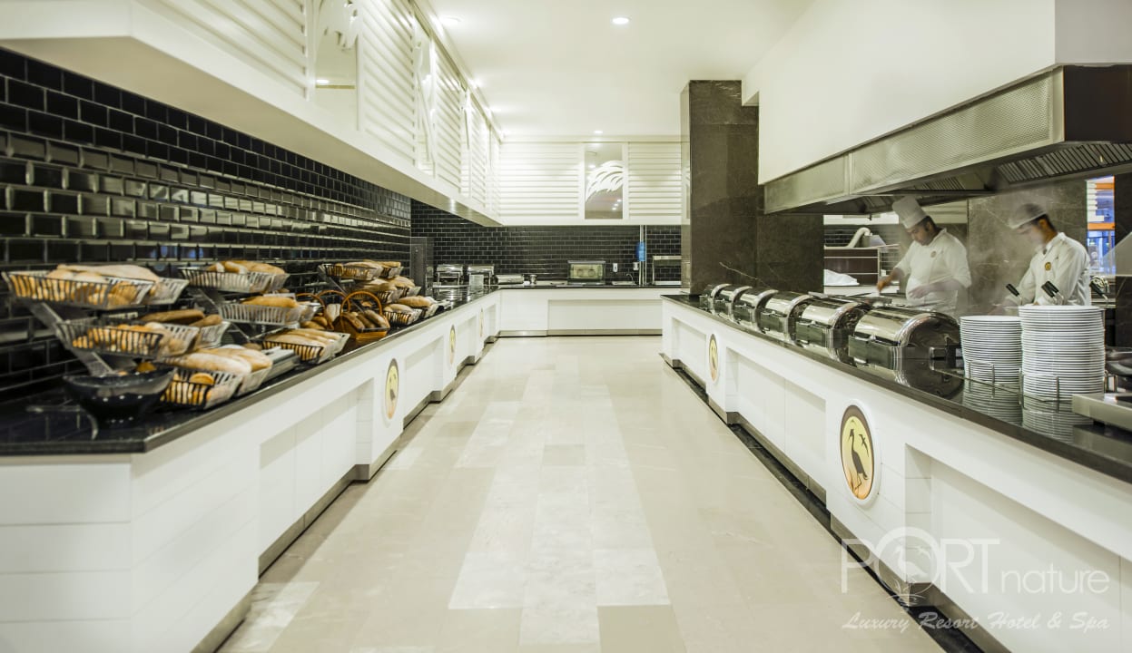 Restaurant Port Nature Luxury Resort & Spa