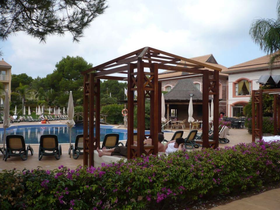 Gartenanalge des Hotel super sauber und geplfegt VIVA Cala Mesquida Suites & Spa 16+