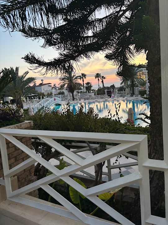 Ausblick Seaden Corolla Hotel