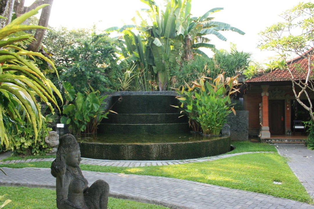 Gartenanlage Hotel Puri Santrian