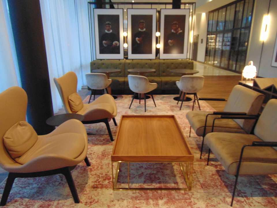 Lobby Radisson RED, Oslo Airport