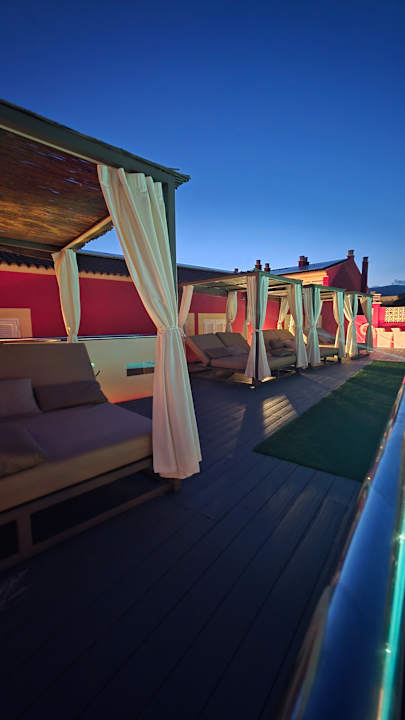 Pool Paradise Residencial