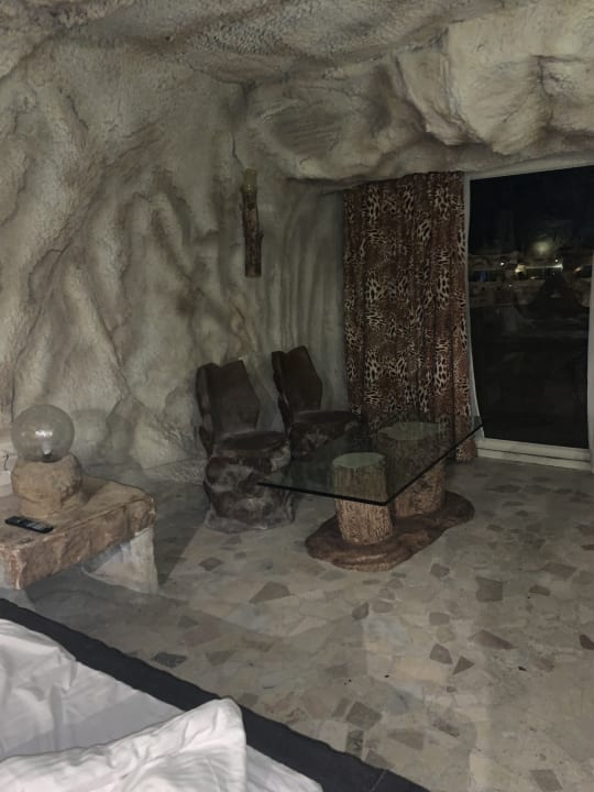 Zimmer Hotel Caves Beach Resort (Adults Only)