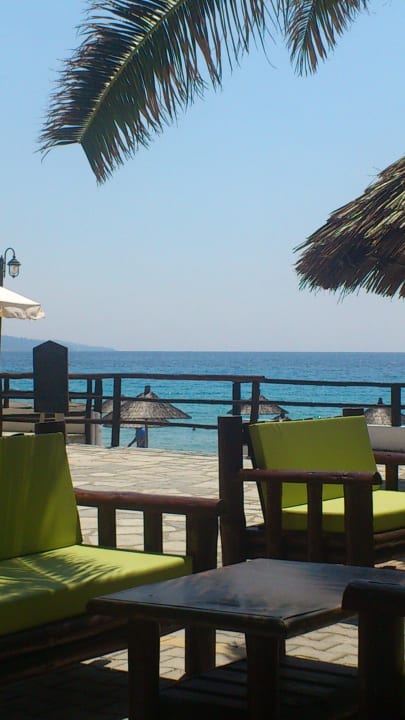 Blick von der Beachbar aus Mendi Hotel