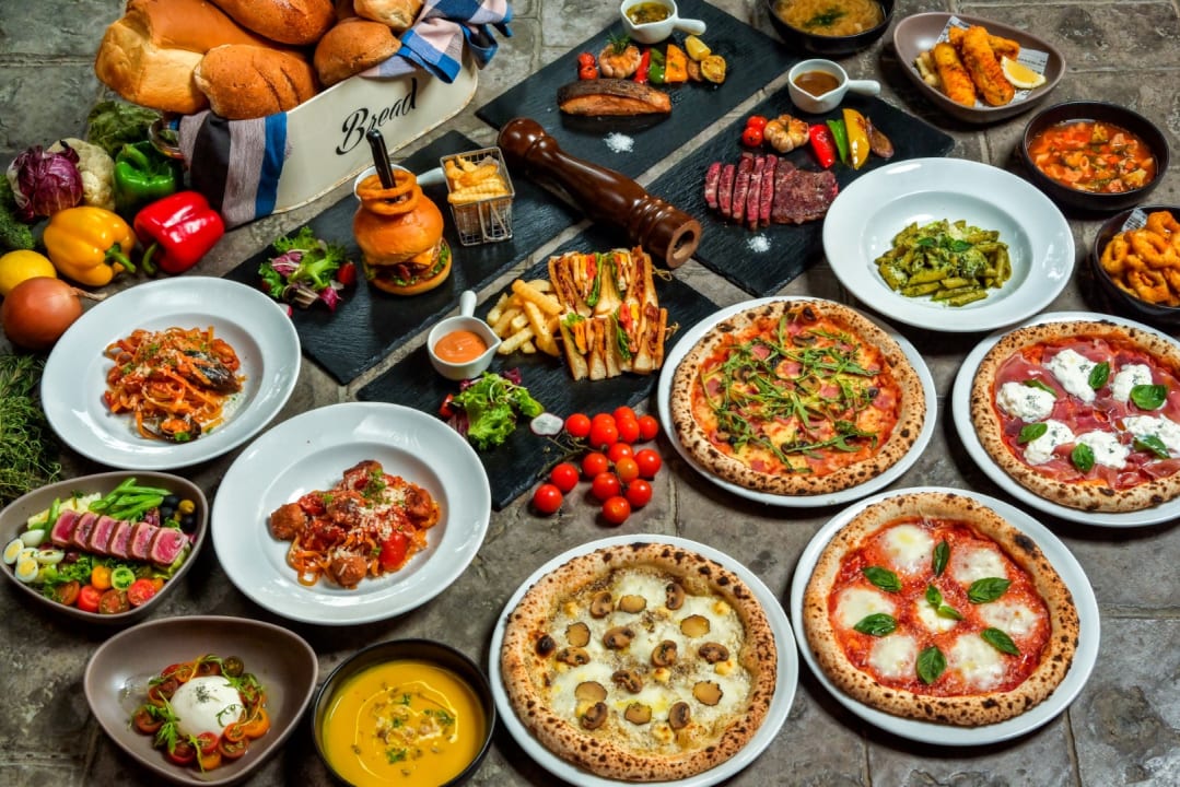 Gastro Thavorn Palm Beach Resort Phuket