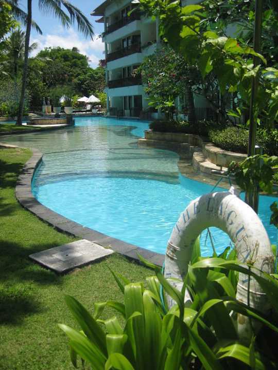 Pool hinterer Teil The Laguna A Luxury Collection Resort & Spa
