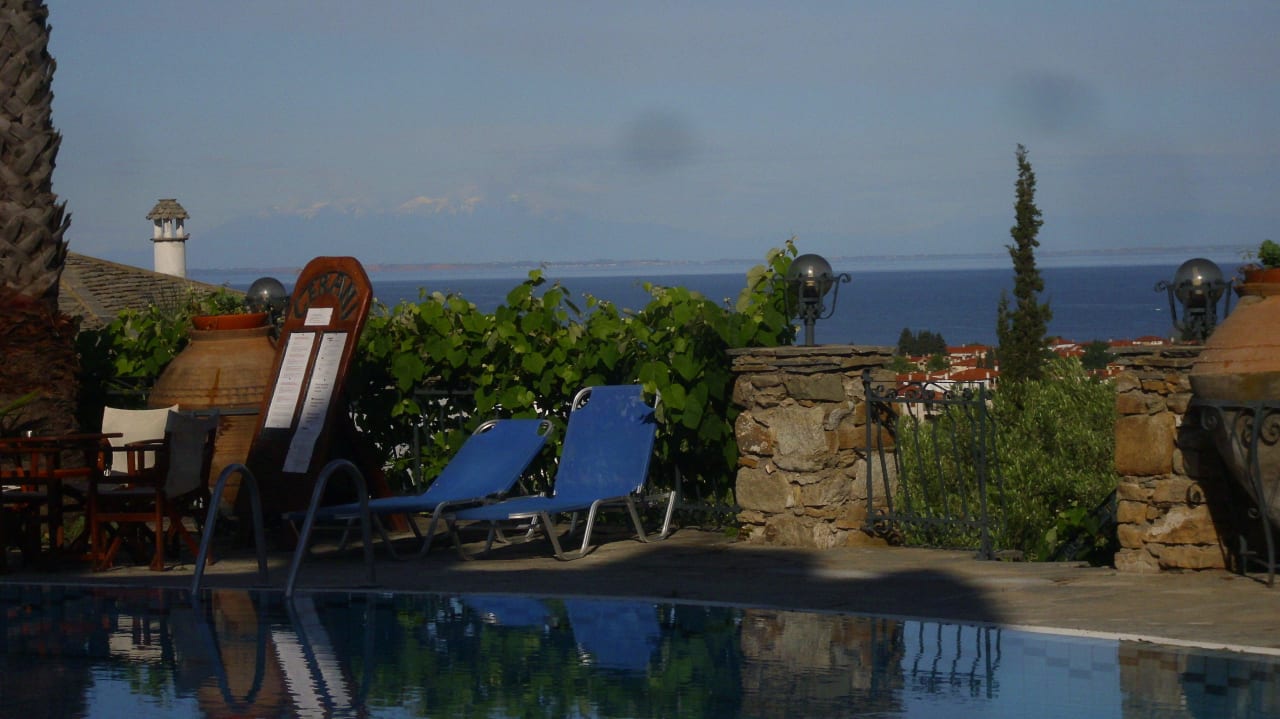 In der Ferne der Olymp Hotel Geranion Village