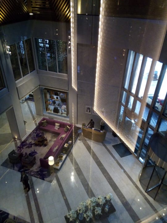 Lobby Al Bandar Rotana - Creek