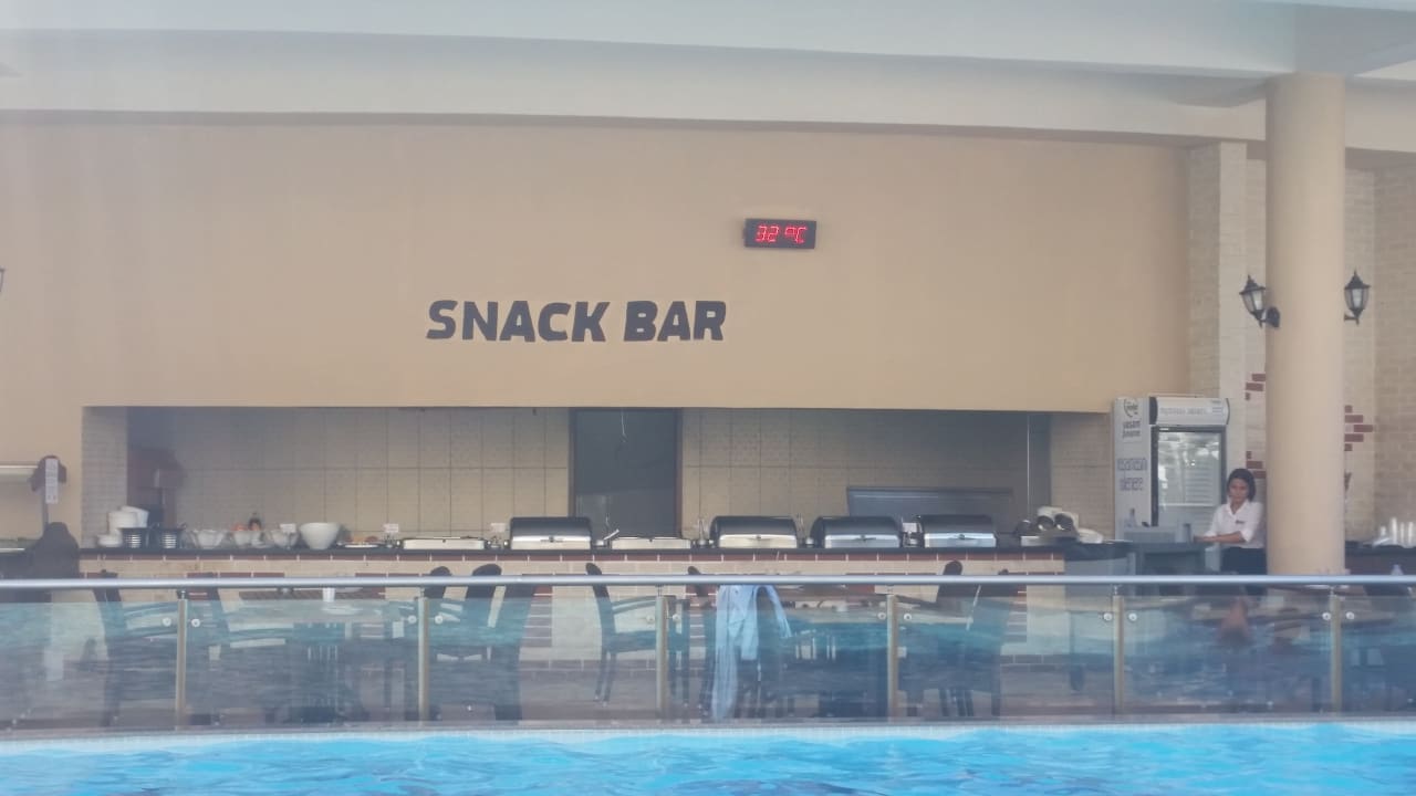 Restaurant Well Palace Side