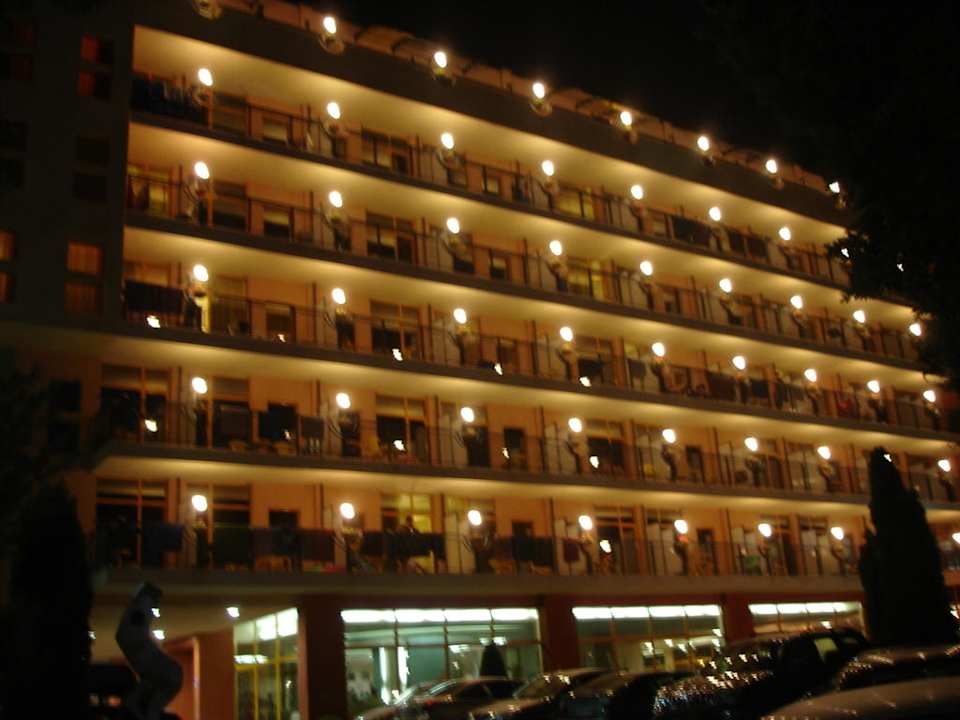 Hotel Atlas abends Hotel Atlas