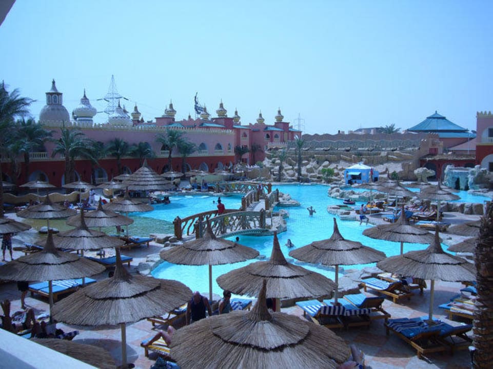 Hauptpool Pickalbatros Alf Leila Wa Leila Resort - Neverland Hurghada