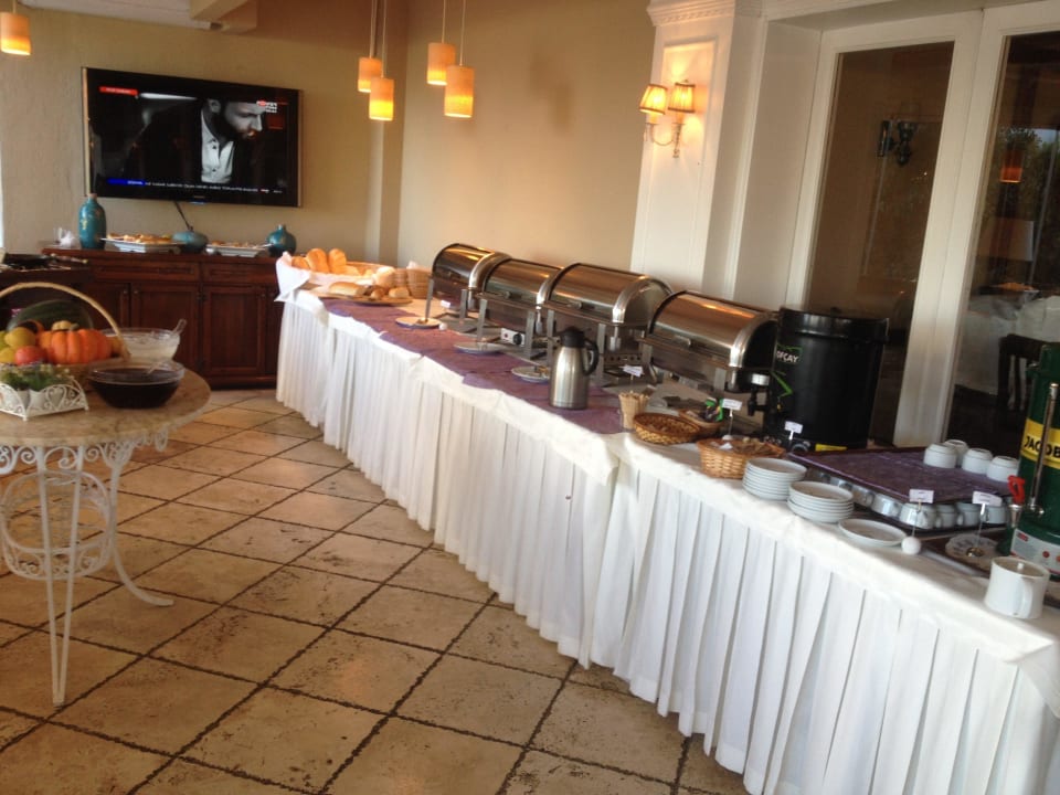 Frühstücksbuffet Hotel Carina